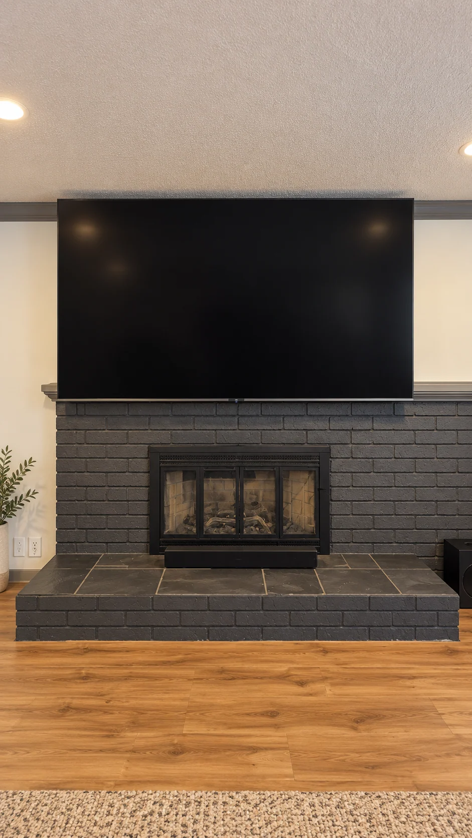 TV mounting in Spokane photo in Spokane, WA